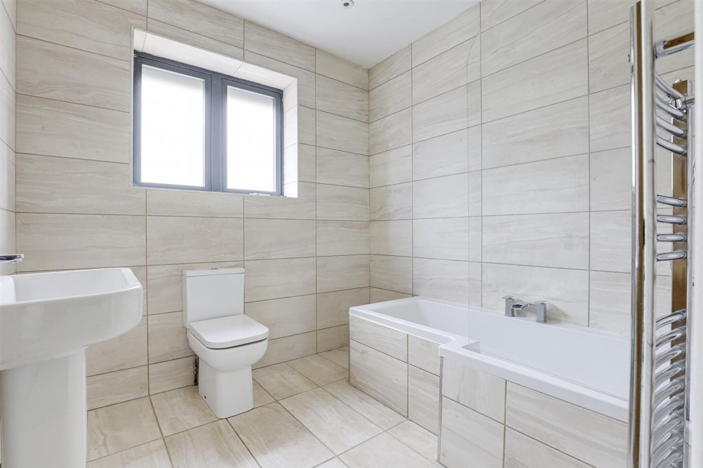 Lambley Lane, Burton Joyce, NG14