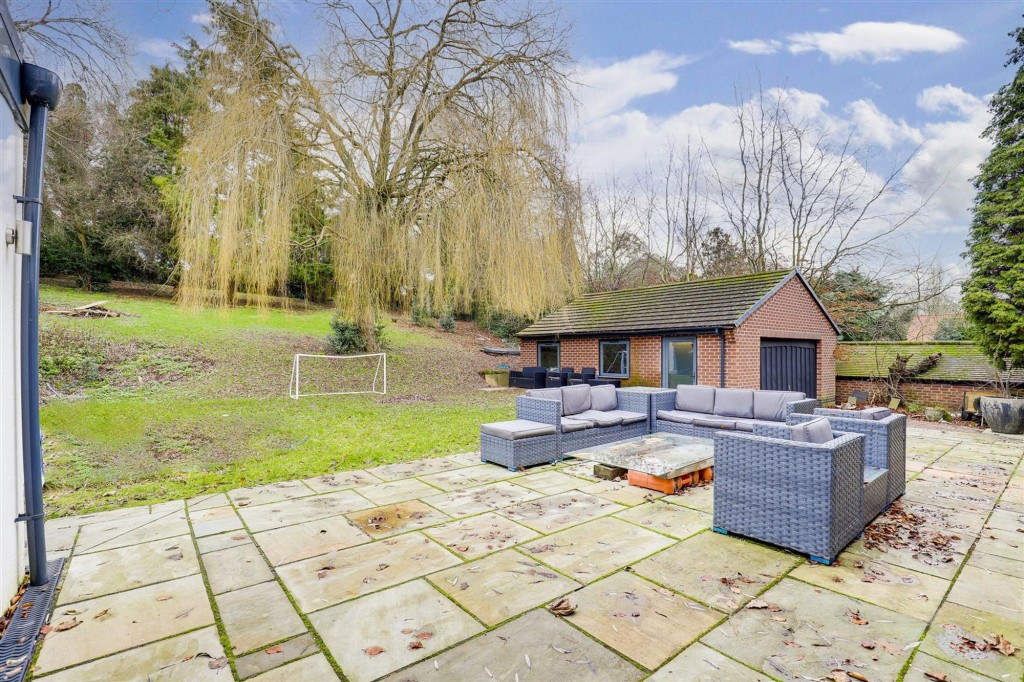 Lambley Lane, Burton Joyce, NG14