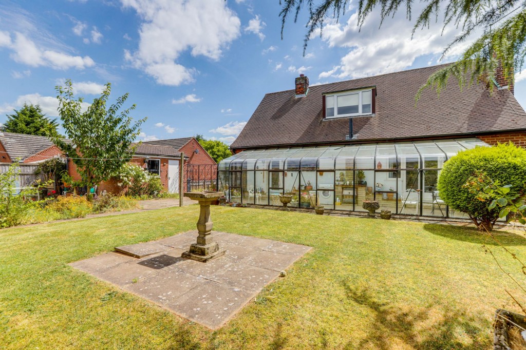 Temple Drive, Nuthall, NG16