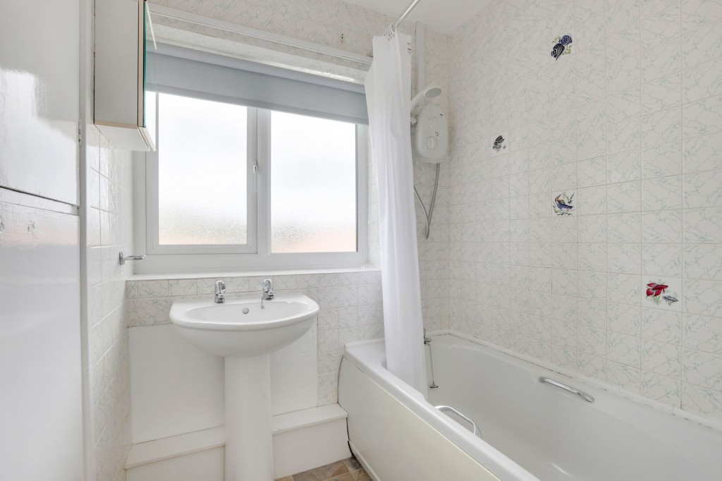 Boy Lane, Edwinstowe, NG21