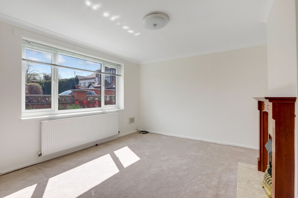 Boy Lane, Edwinstowe, NG21