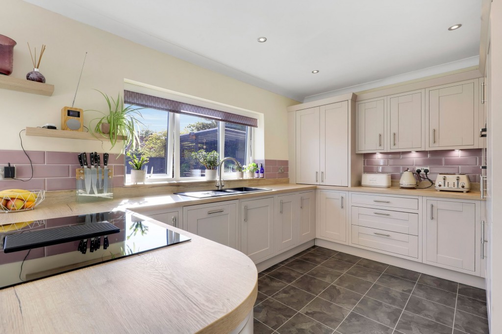 Birch Avenue, Carlton, NG4