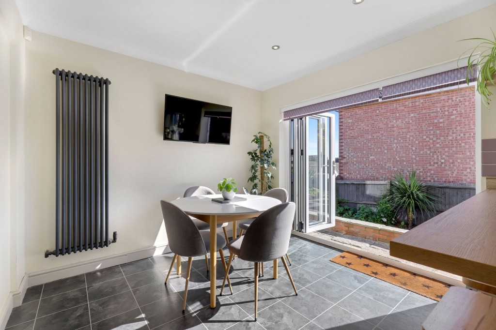 Birch Avenue, Carlton, NG4