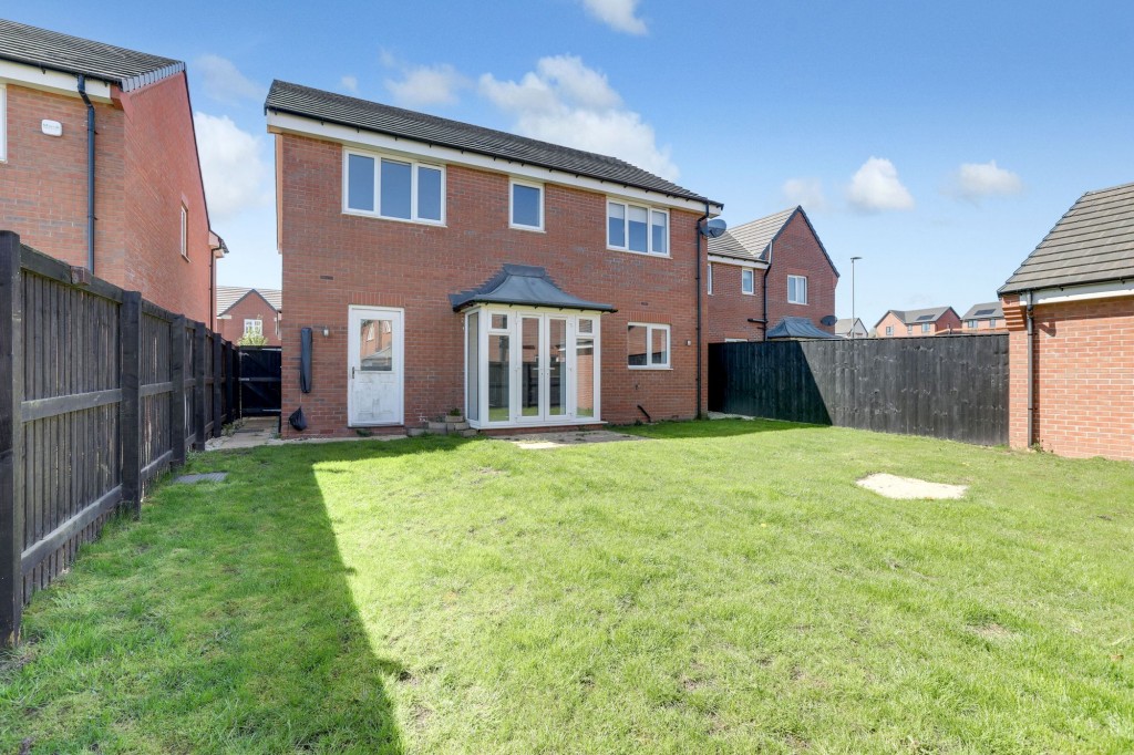 Colliers Way, Edwinstowe, NG21
