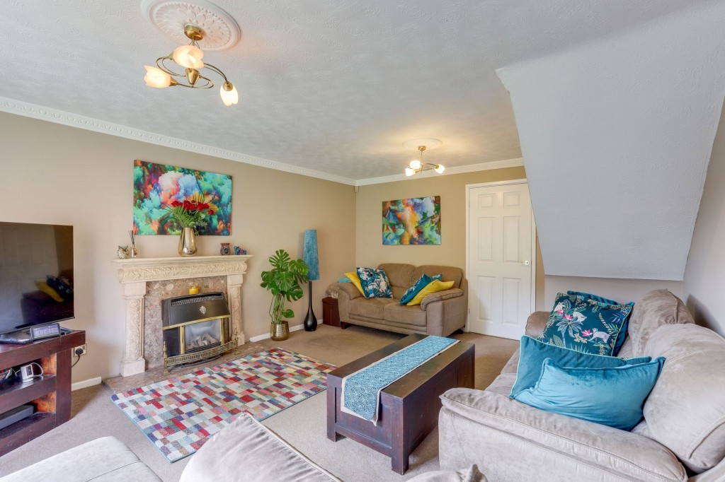 Deer Park Drive, Arnold, NG5