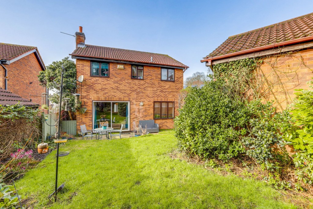 Deer Park Drive, Arnold, NG5