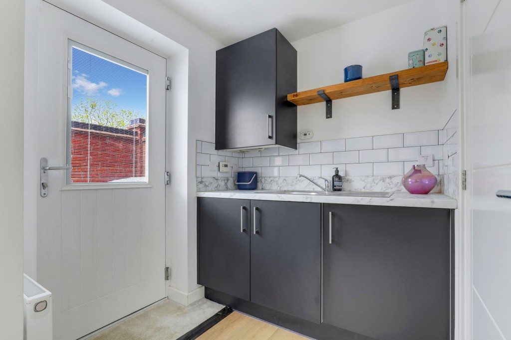 Dunnock Drive, Stapleford, NG9