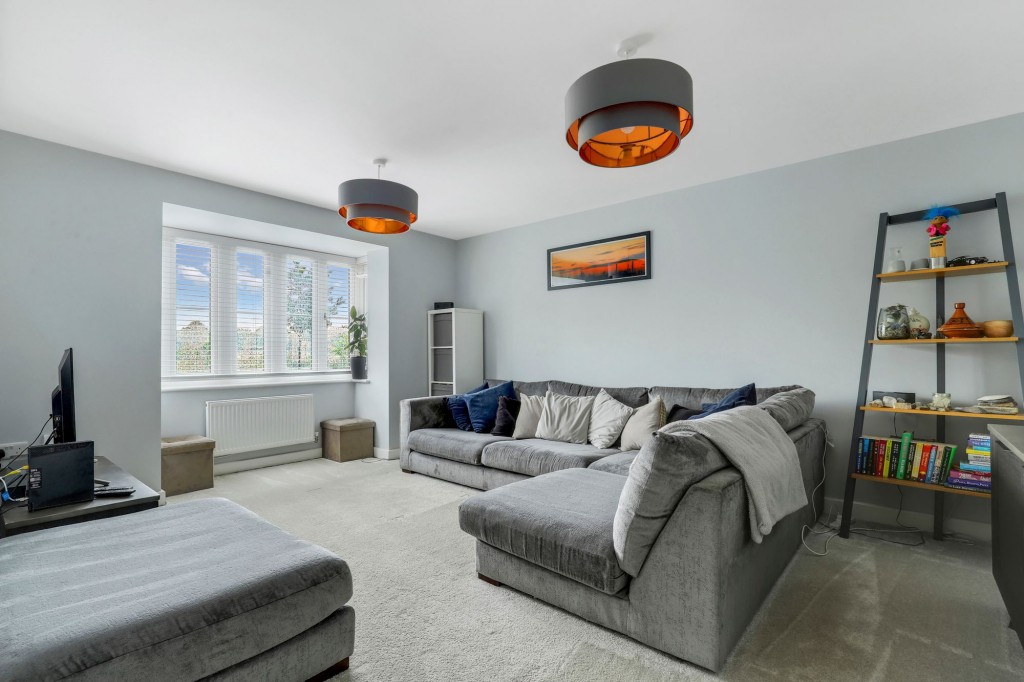 Dunnock Drive, Stapleford, NG9