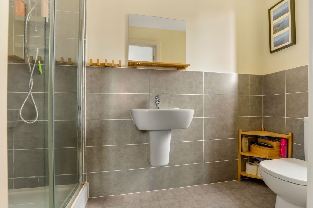 Dunnock Drive, Stapleford, NG9