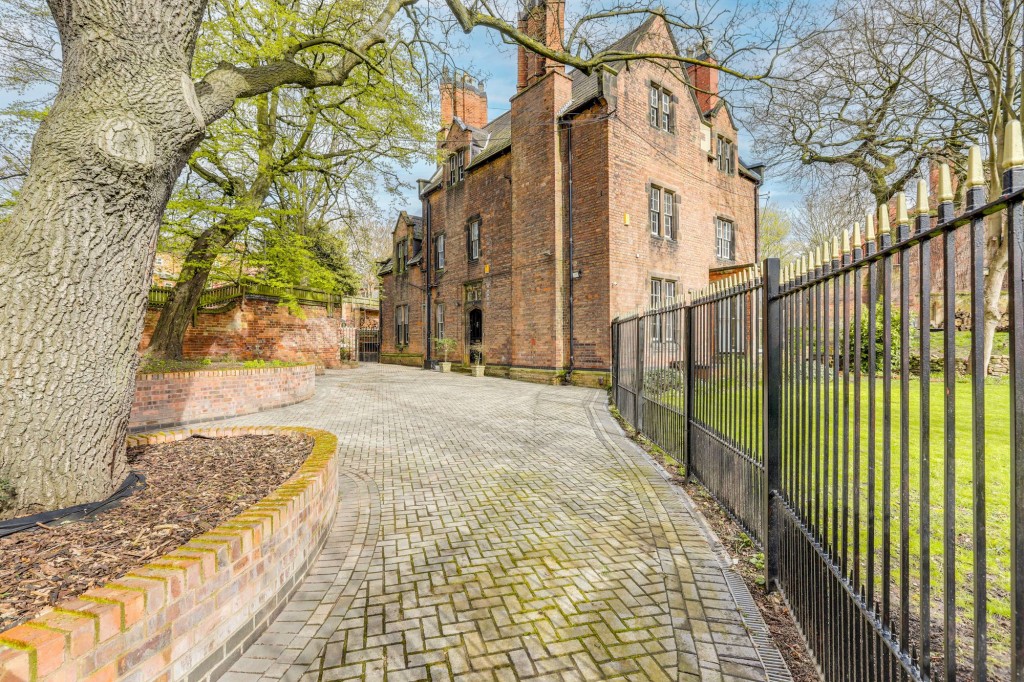 Windmill Lane, Nottingham, NG2