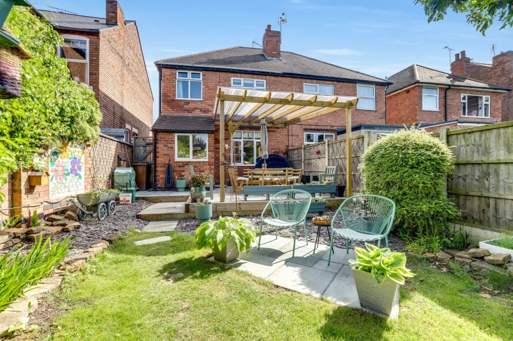 Thorneywood Road, Long Eaton, NG10