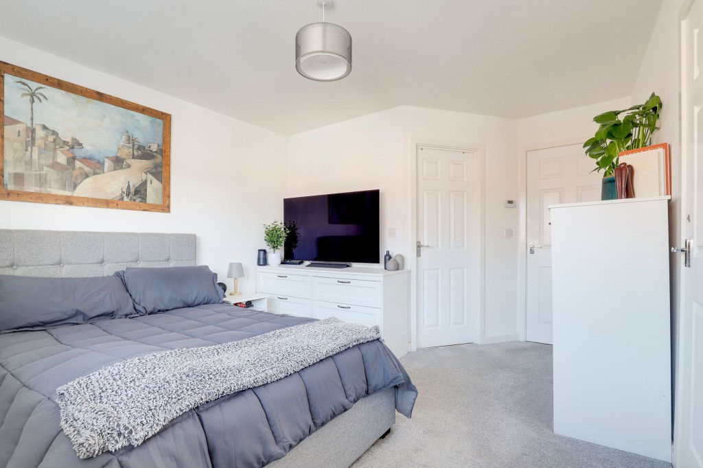 Hurricane Road, Hucknall, NG15