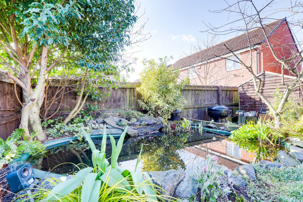 Hurricane Road, Hucknall, NG15