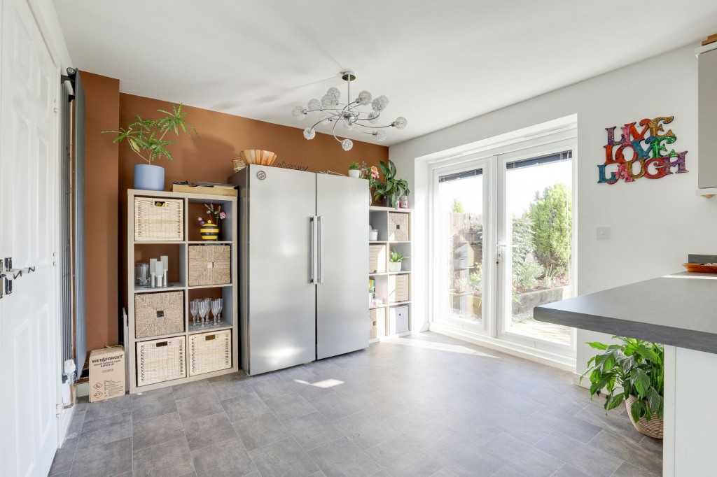 Hurricane Road, Hucknall, NG15