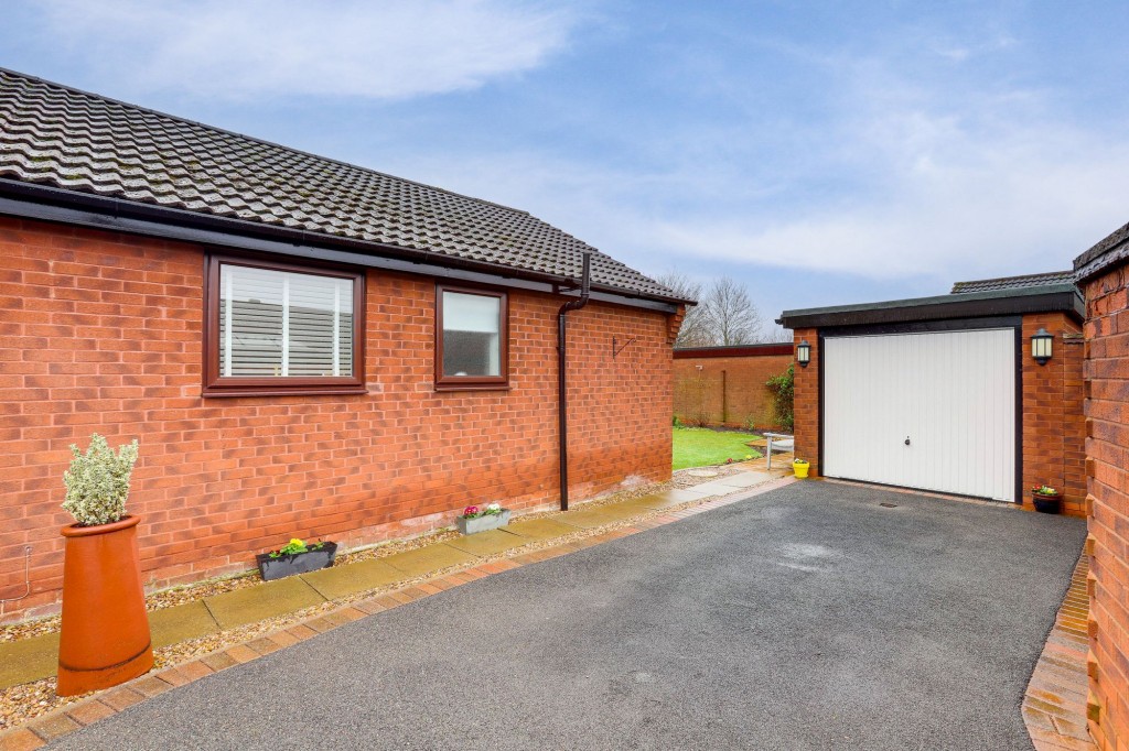 Ashwater Drive, Nottingham, NG3