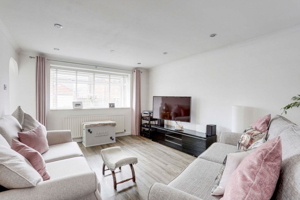 Ashwater Drive, Nottingham, NG3