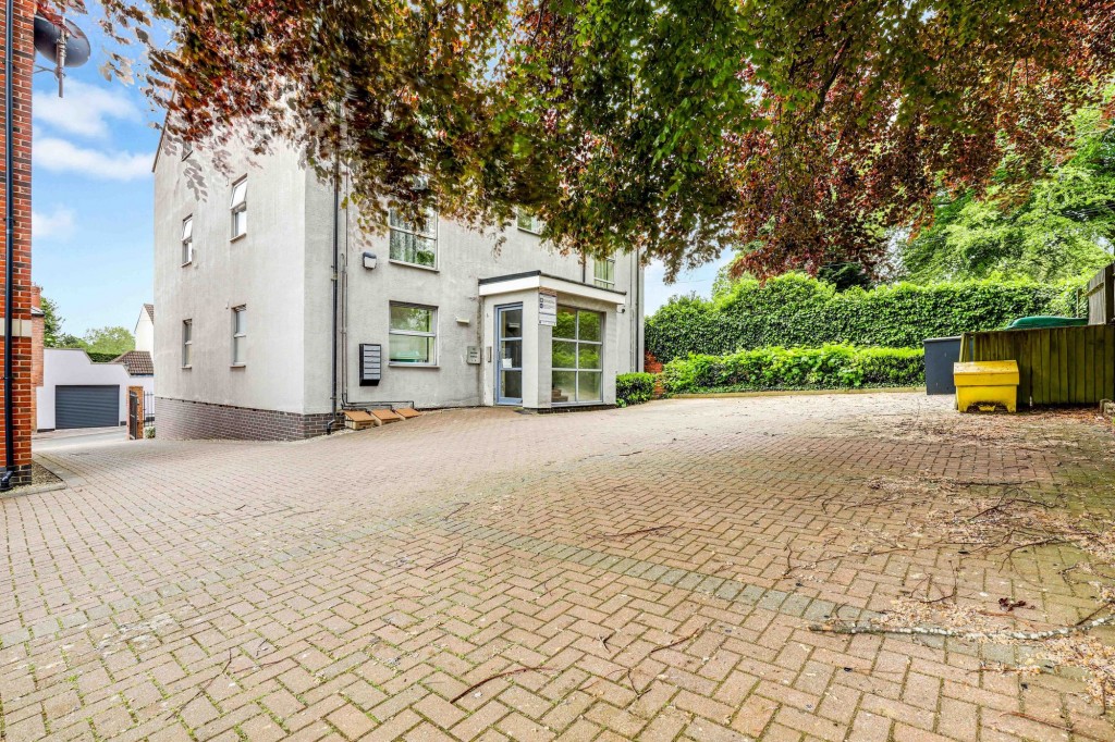 Second Avenue, Nottingham, NG7
