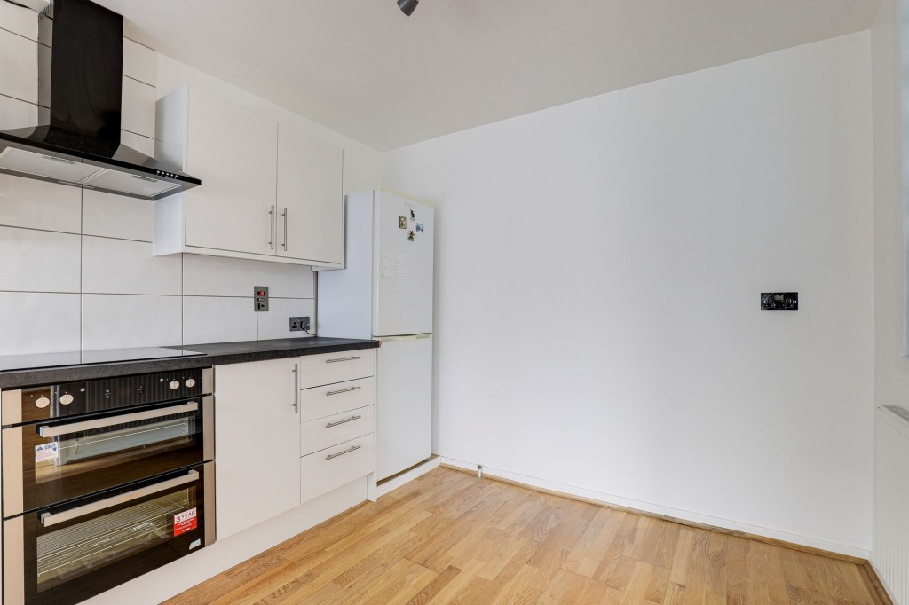 Woodside Drive, Arnold, NG5