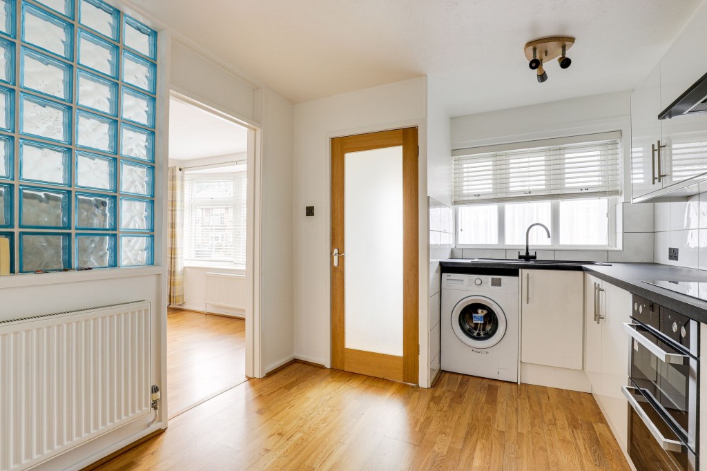 Woodside Drive, Arnold, NG5