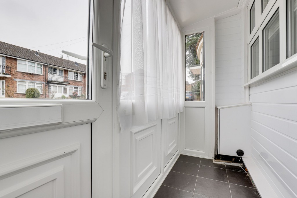 Woodside Drive, Arnold, NG5