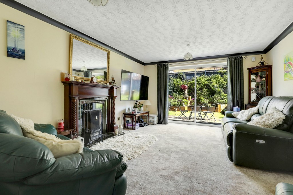 Helmsdale Close, Arnold, NG5