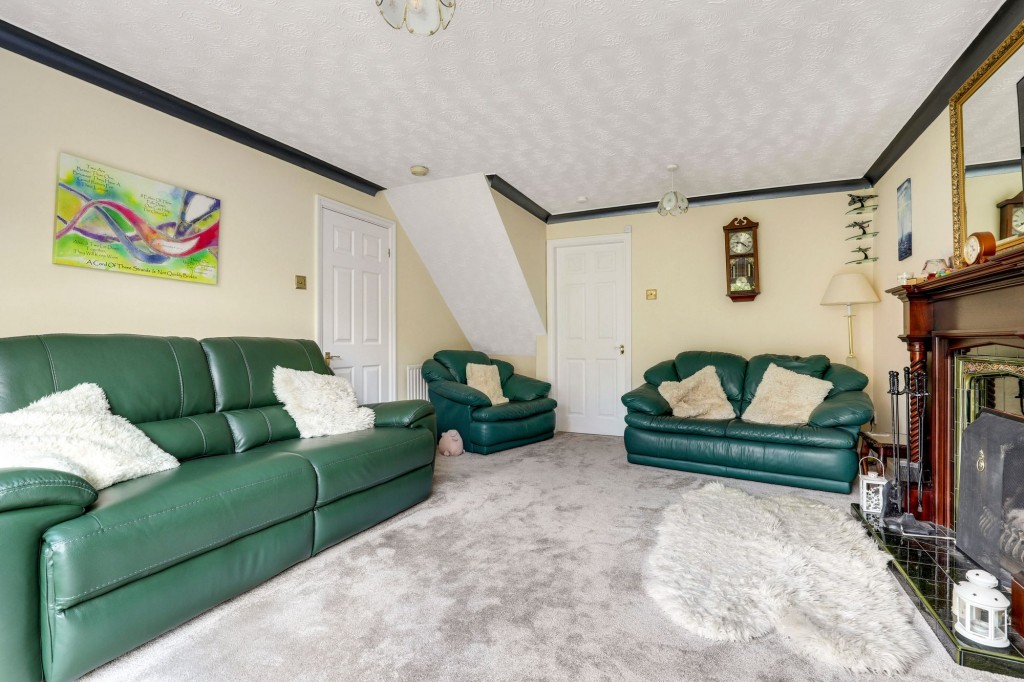 Helmsdale Close, Arnold, NG5