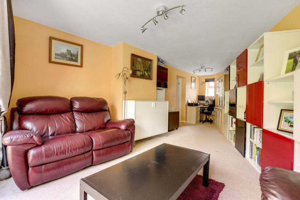 Helmsdale Close, Arnold, NG5