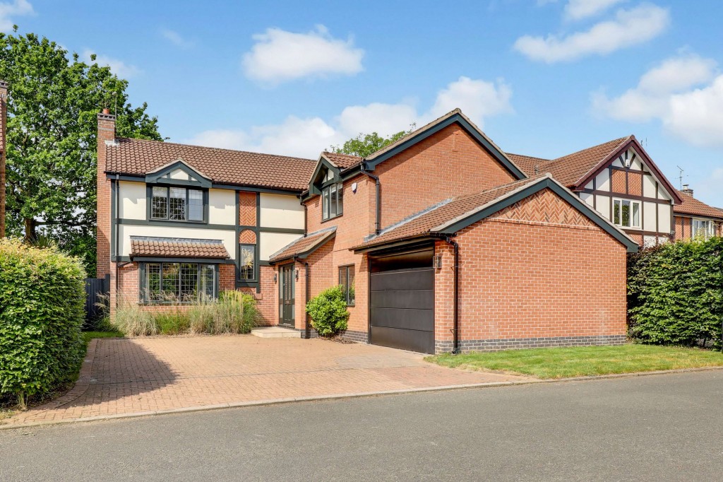 Holly Court, Bramcote, NG9