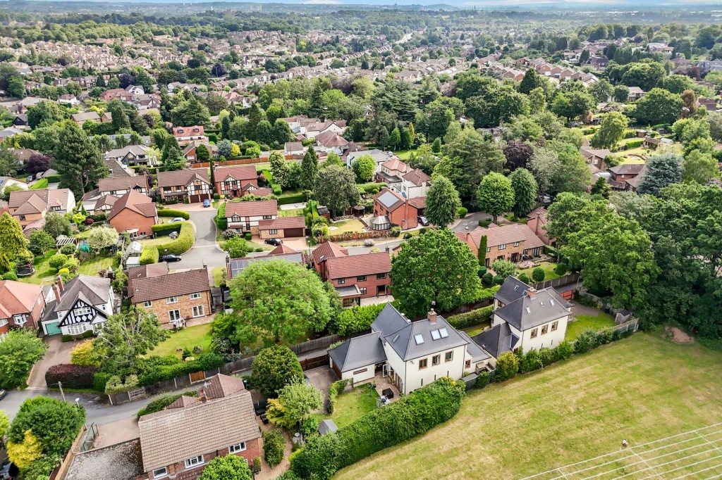 Holly Court, Bramcote, NG9