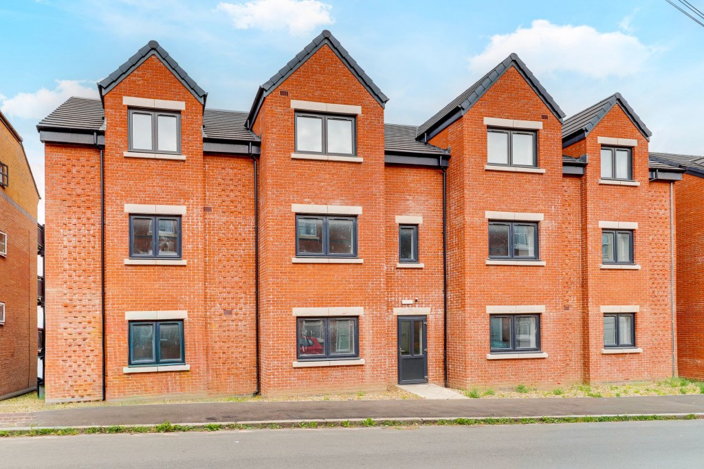 Flat 204, 15 Mansfield Street, NG5 4QD