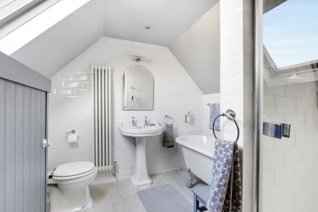 Nottingham Road, Trowell, NG9