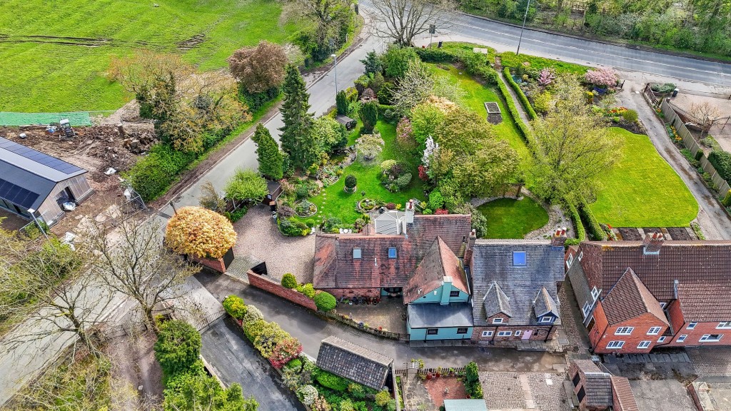 Nottingham Road, Trowell, NG9