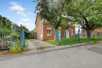 Gainsford Crescent, Nottingham, NG5