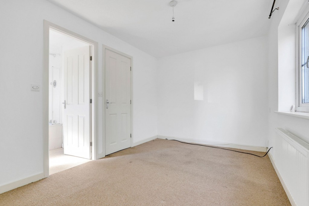 Gainsford Crescent, Nottingham, NG5