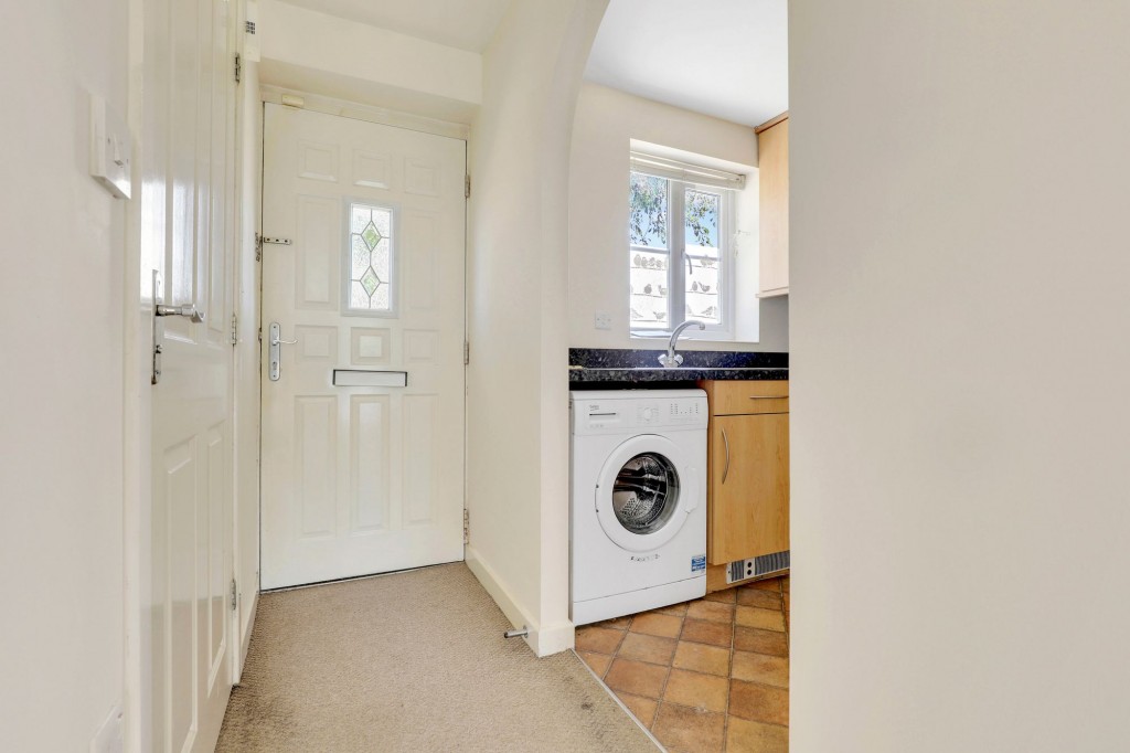 Gainsford Crescent, Nottingham, NG5