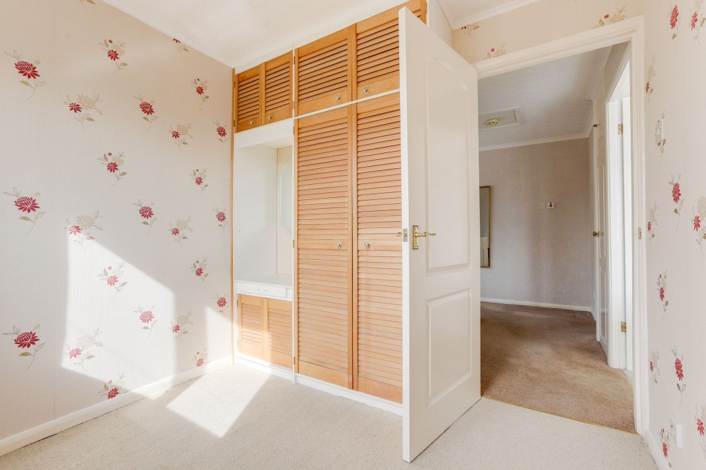 Tiverton Close, Hucknall, NG15