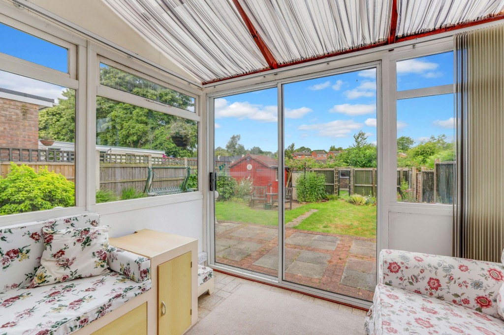 Tiverton Close, Hucknall, NG15