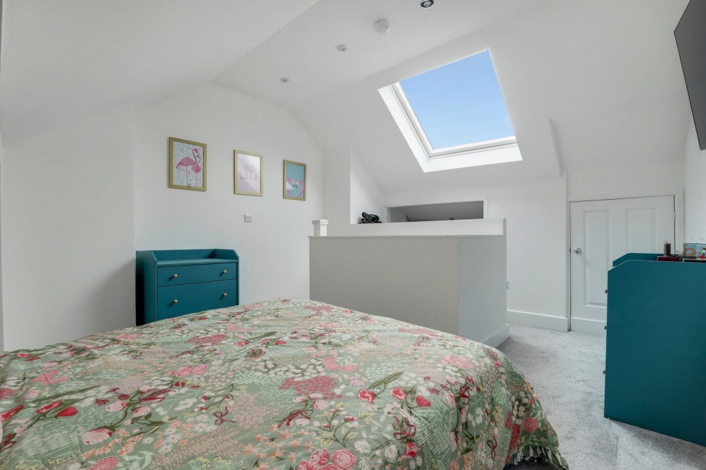 Chaworth Road, Colwick, NG4