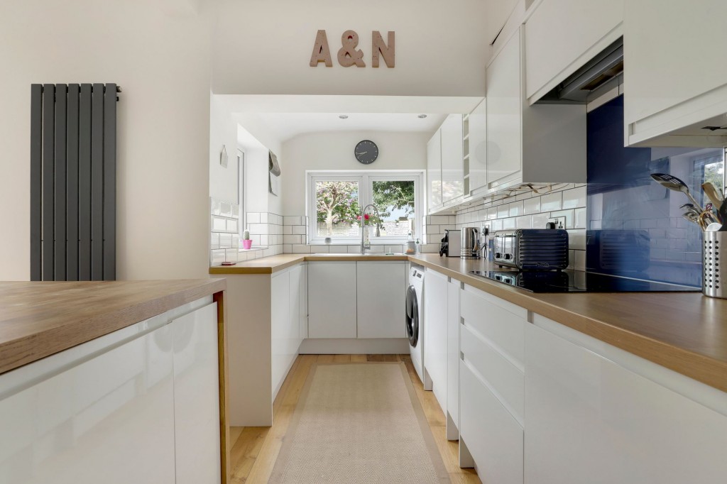 Chaworth Road, Colwick, NG4