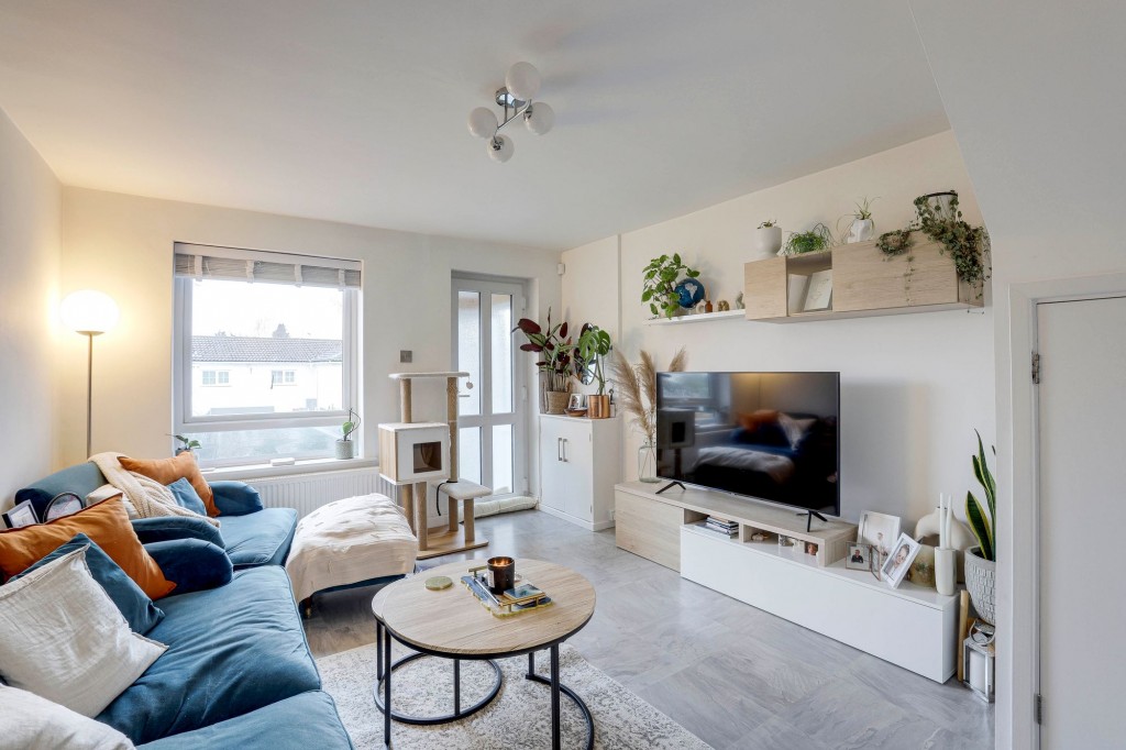 Kingsbridge Avenue, Nottingham, NG3