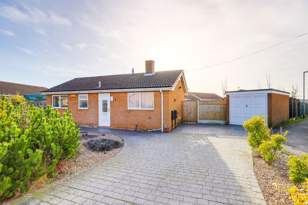 Castleton Close, Hucknall, NG15