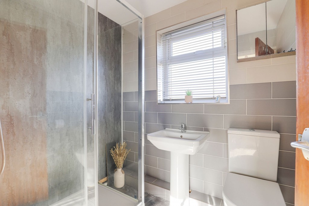 Castleton Close, Hucknall, NG15