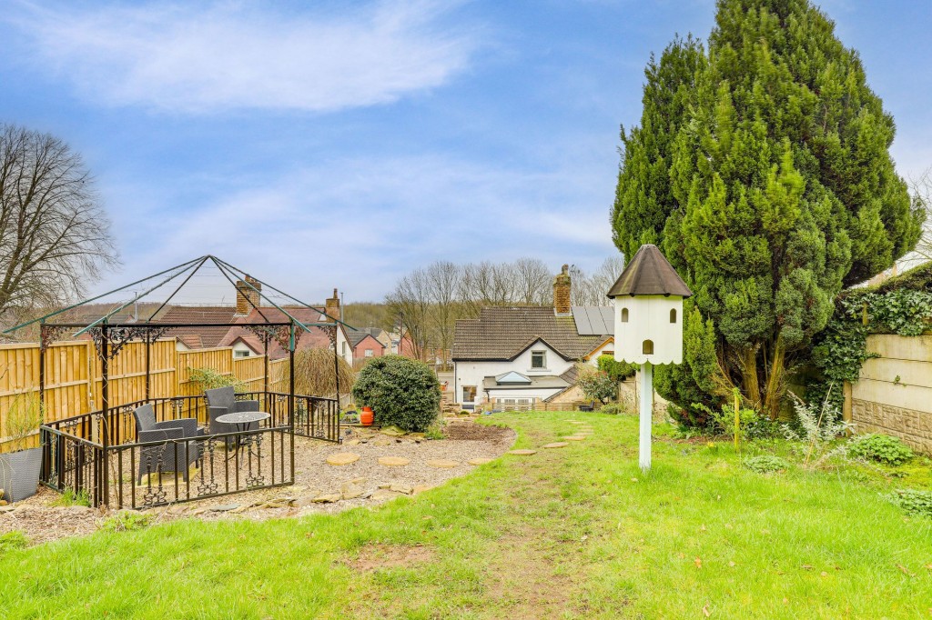 Newstead Road, Annesley, NG15