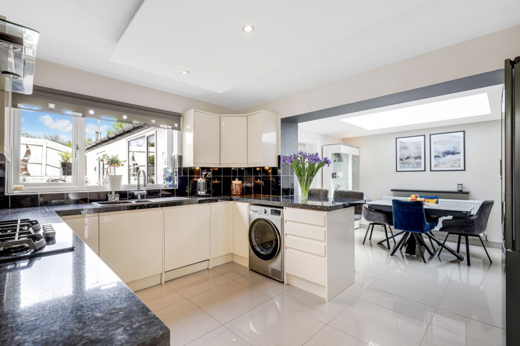 Woodstock Street, Hucknall, NG15