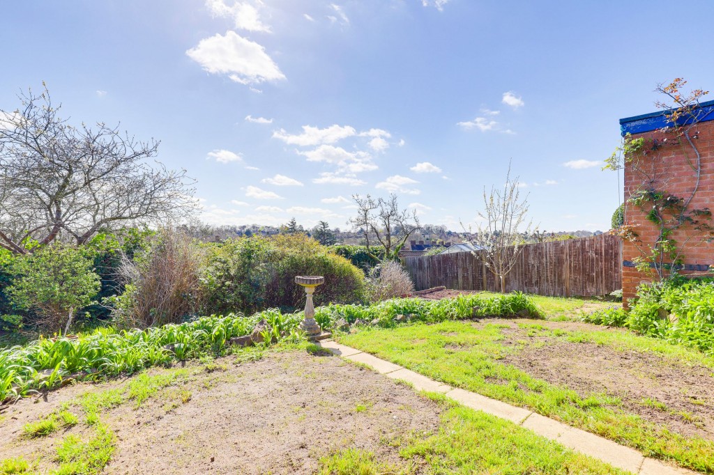 Briar Close, Beeston, NG9