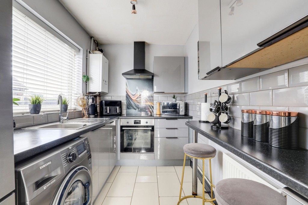 Sisley Avenue, Stapleford, NG9