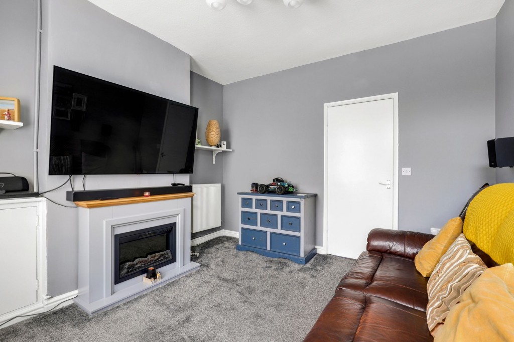 Deabill Street, Netherfield, NG4