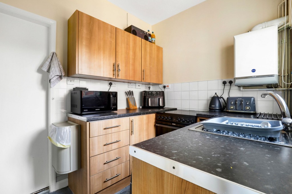 Deabill Street, Netherfield, NG4