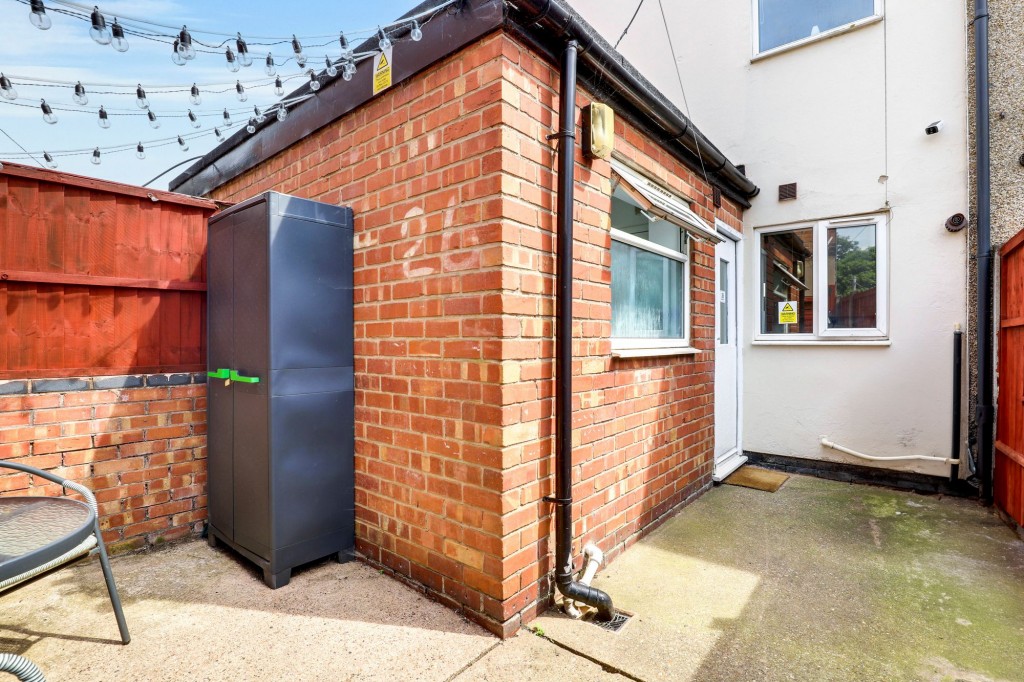 Deabill Street, Netherfield, NG4