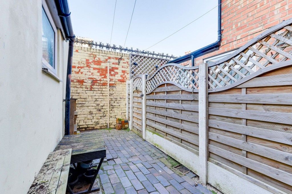 Edward Avenue, Nottingham, NG8